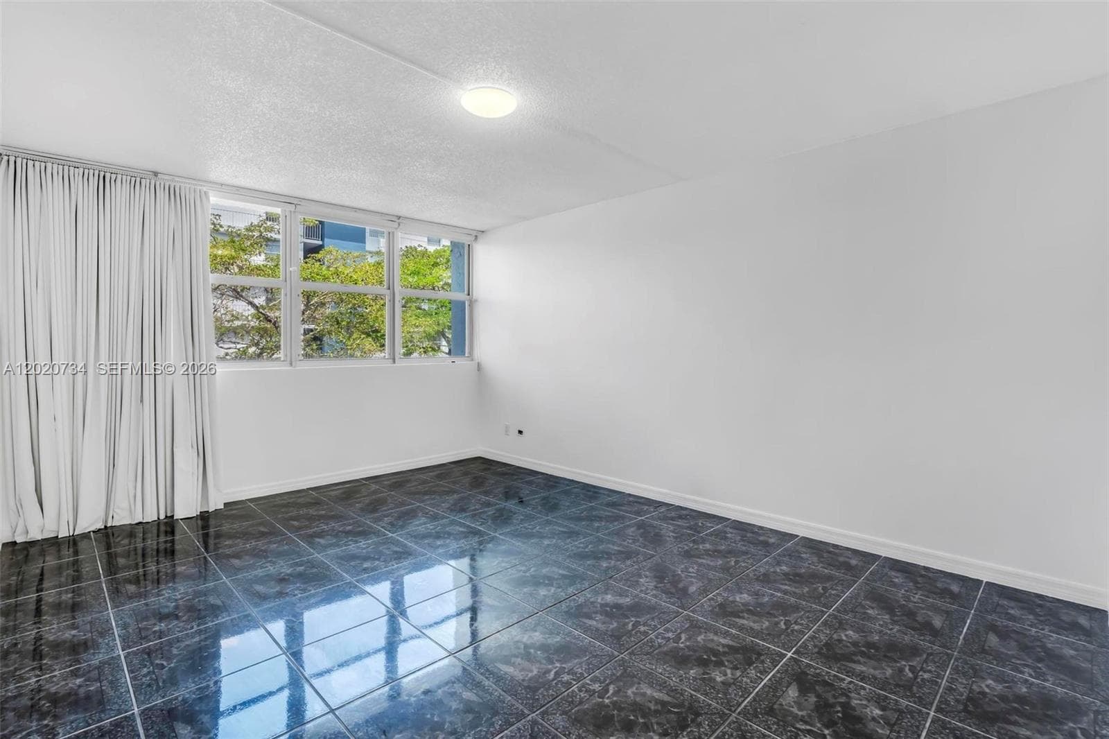 REEF NORTH CONDO · #3H in North Miami Beach - Photo 8