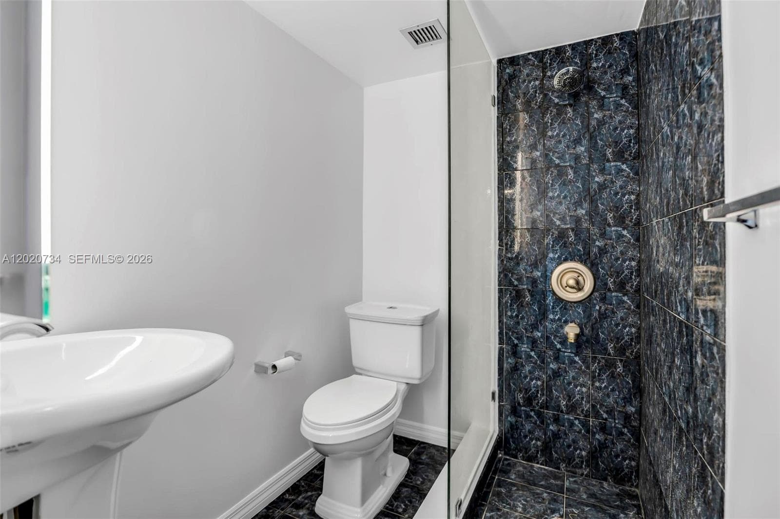 REEF NORTH CONDO · #3H in North Miami Beach - Photo 21