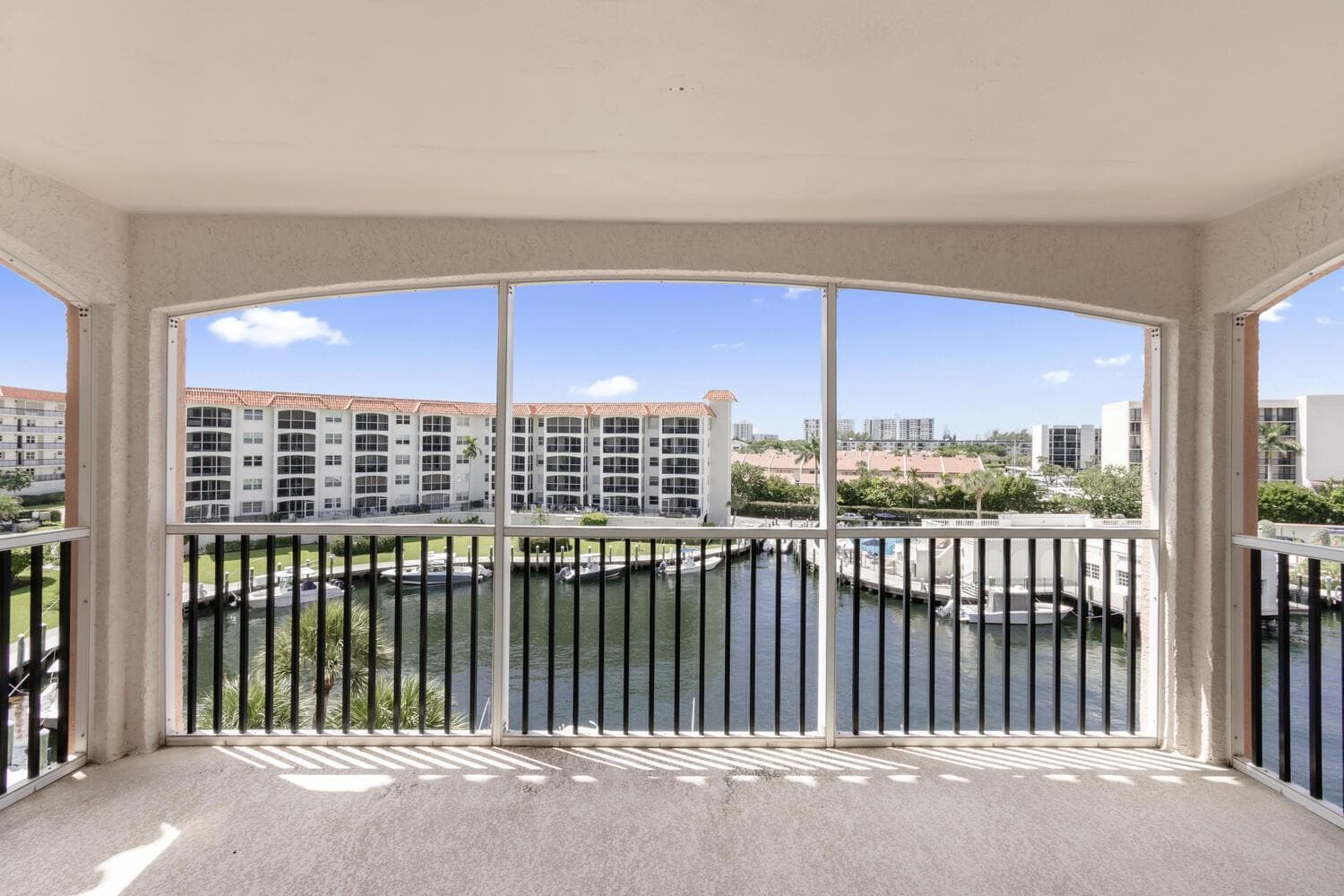 2871 N Ocean Boulevard #V443