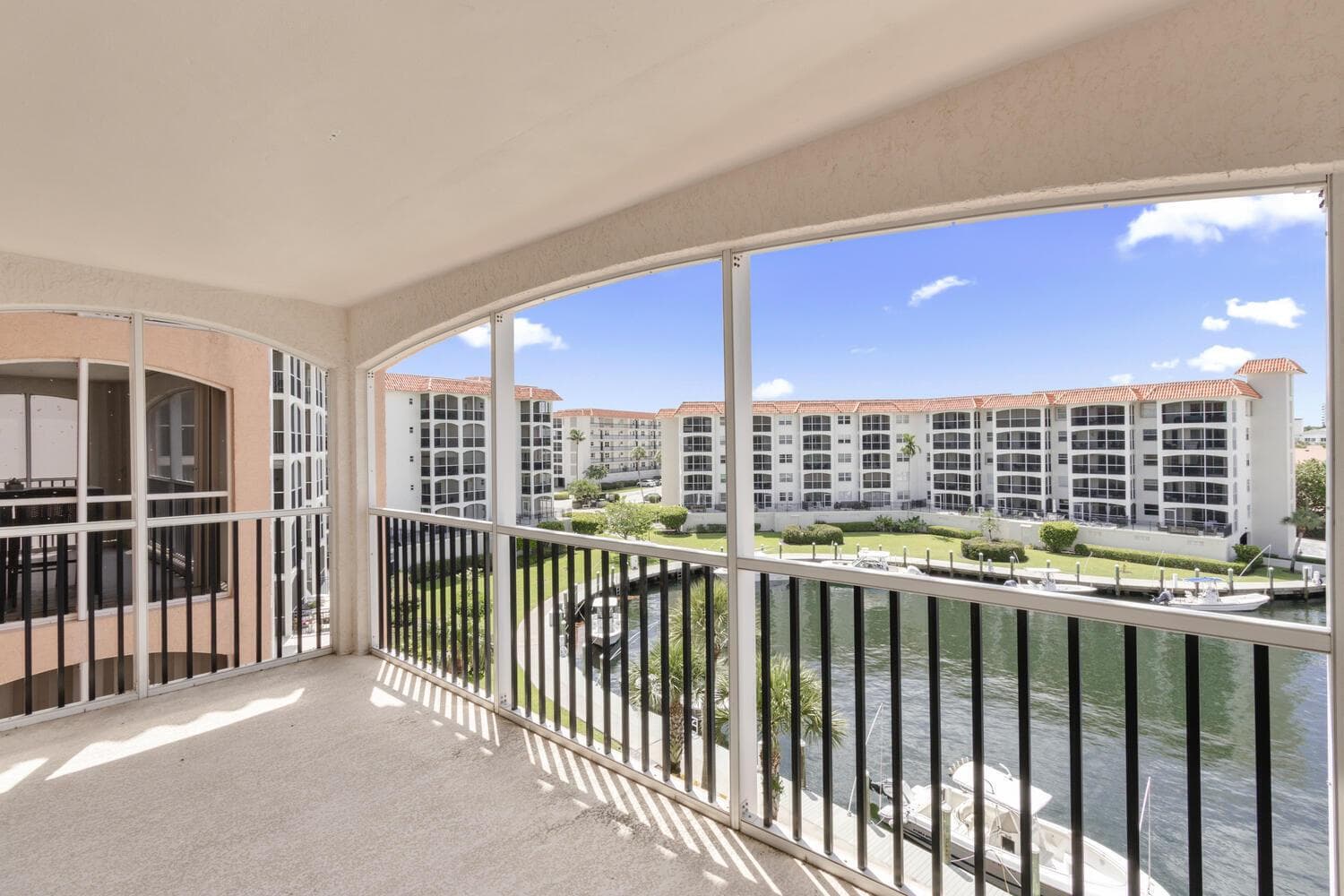 2871 N Ocean Blvd V443 Boca-large-009-00