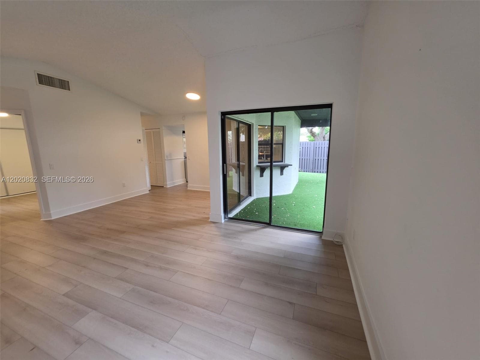 LAKES MEADOW VILG HOMES C · #54F in Miami - Photo 31
