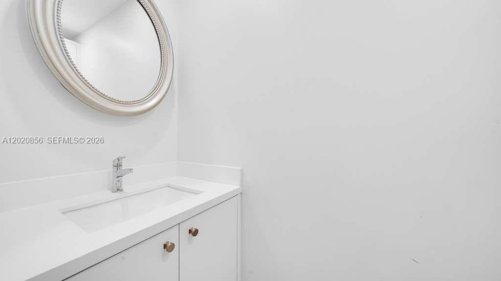 THE COLLINS CONDO · #L-107 in Miami Beach - Photo 13