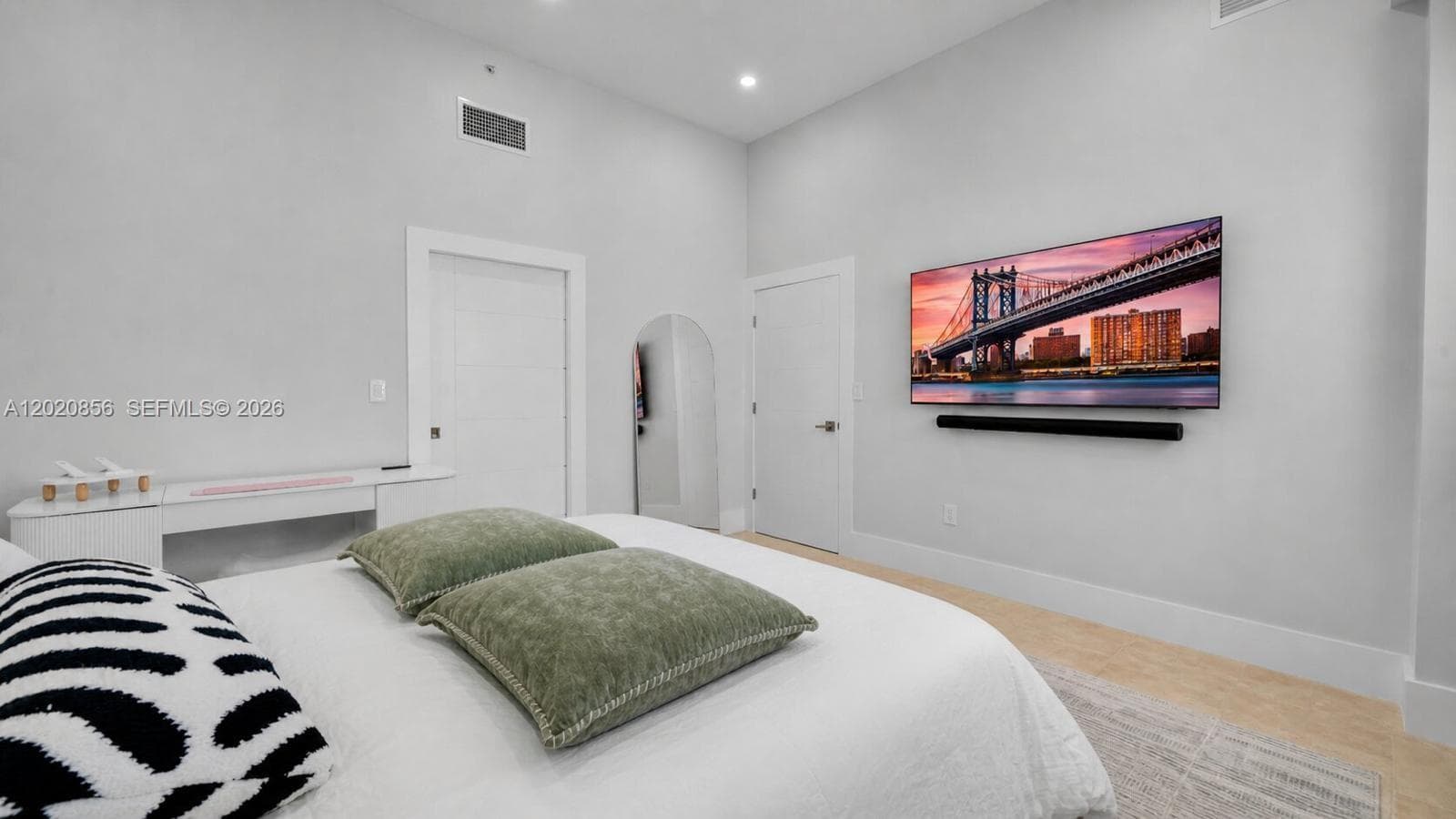 THE COLLINS CONDO · #L-107 in Miami Beach - Photo 7