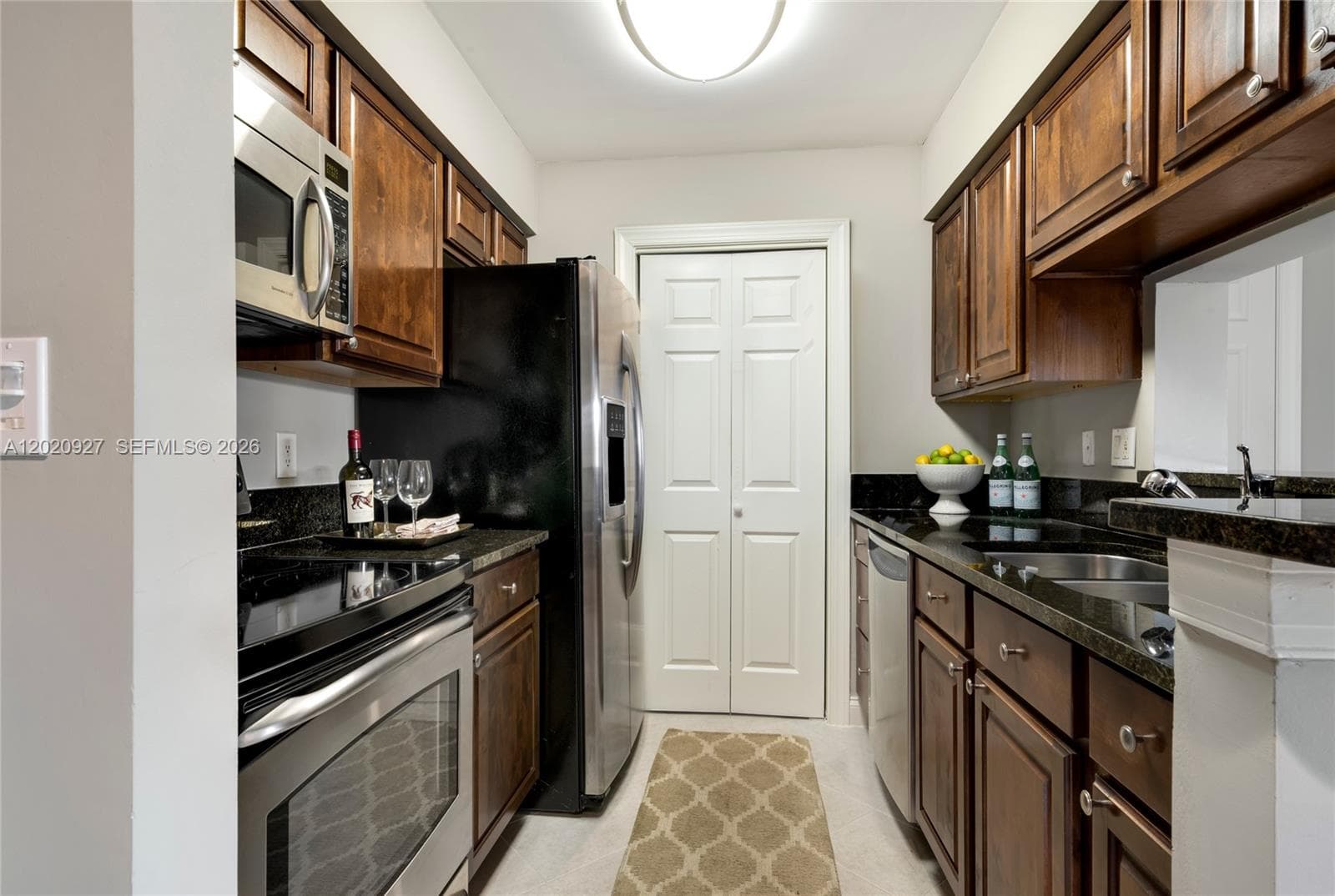 Mizner Court · #Valencia in Boca Raton - Photo 9