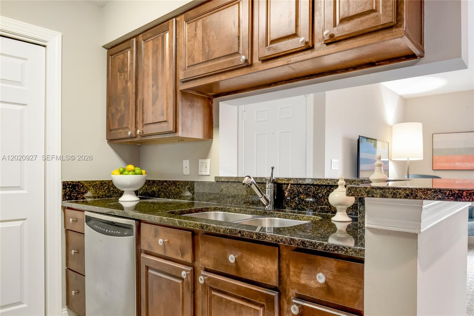 Mizner Court · #Valencia in Boca Raton - Photo 11