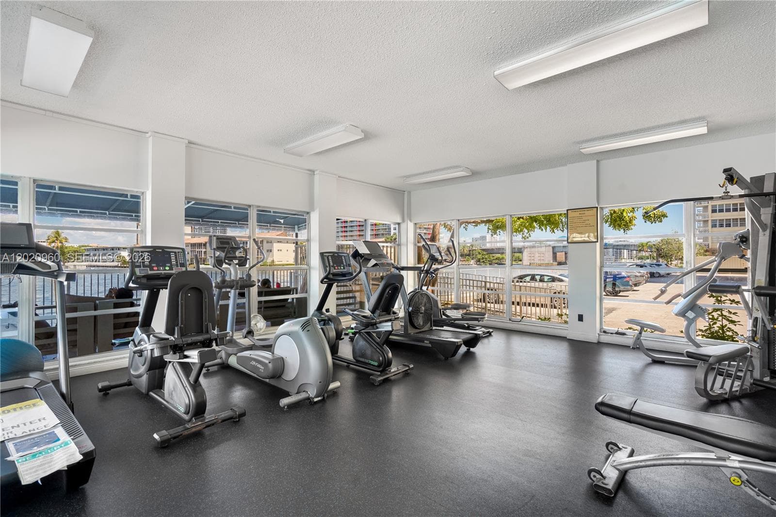 Plaza Towers South · #305 in Hallandale Beach - Photo 27