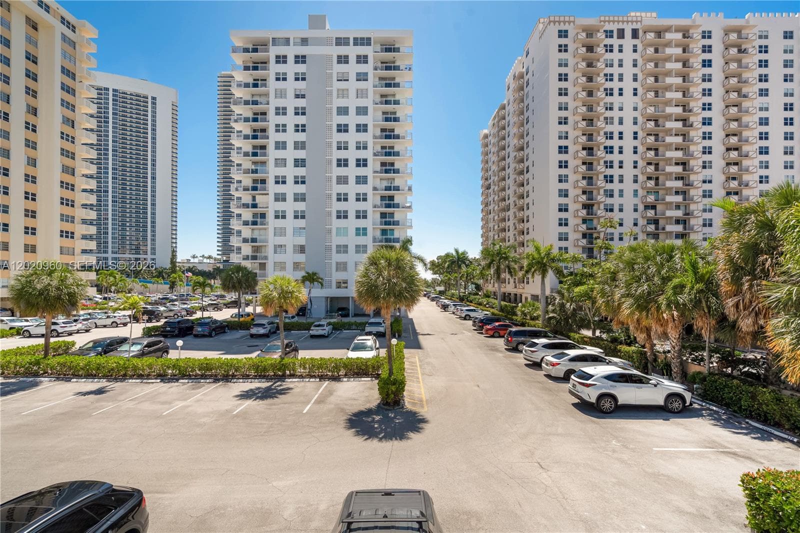 Plaza Towers South · #305 in Hallandale Beach - Photo 30