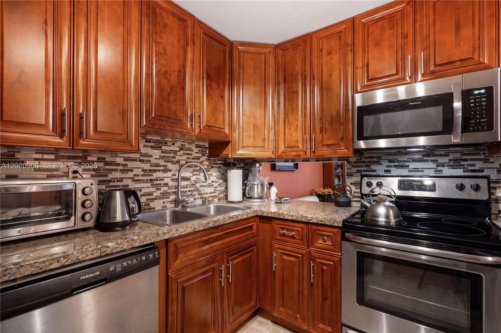 Plaza Towers South · #305 in Hallandale Beach - Photo 18