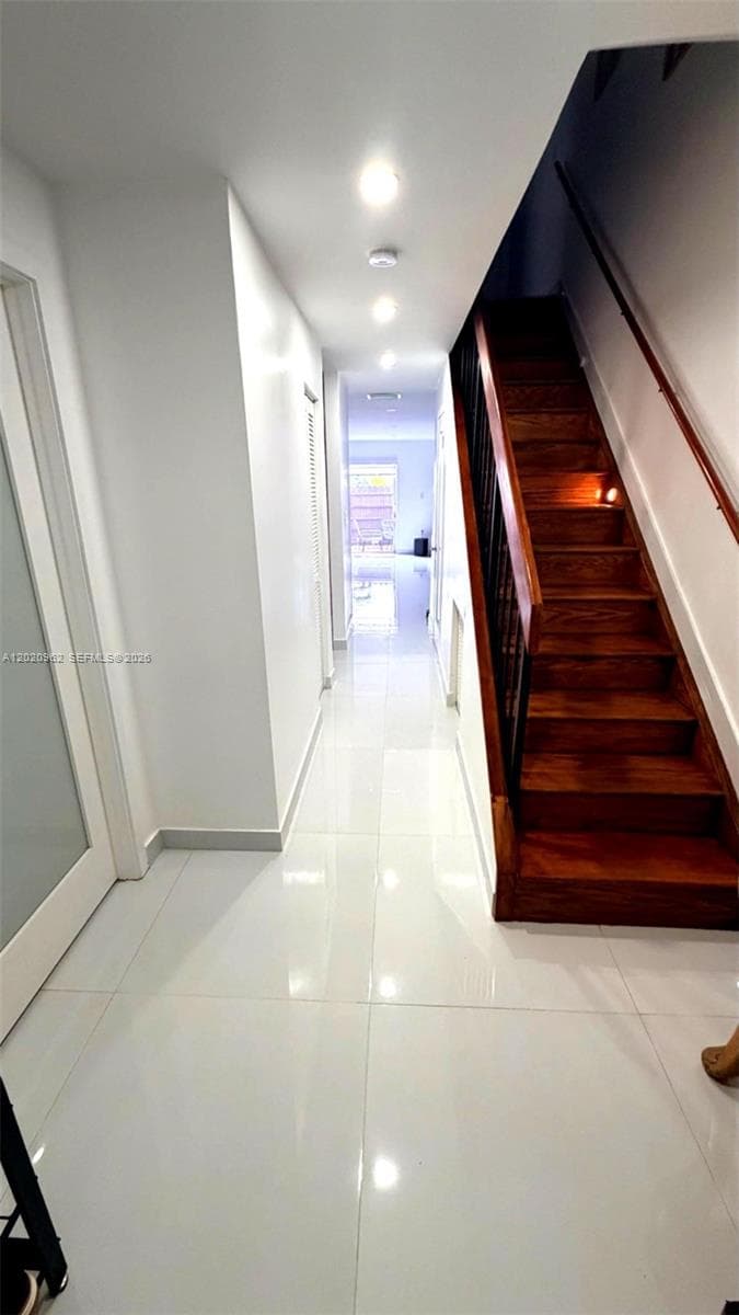 401 SW 109th Ave #14 photo 5