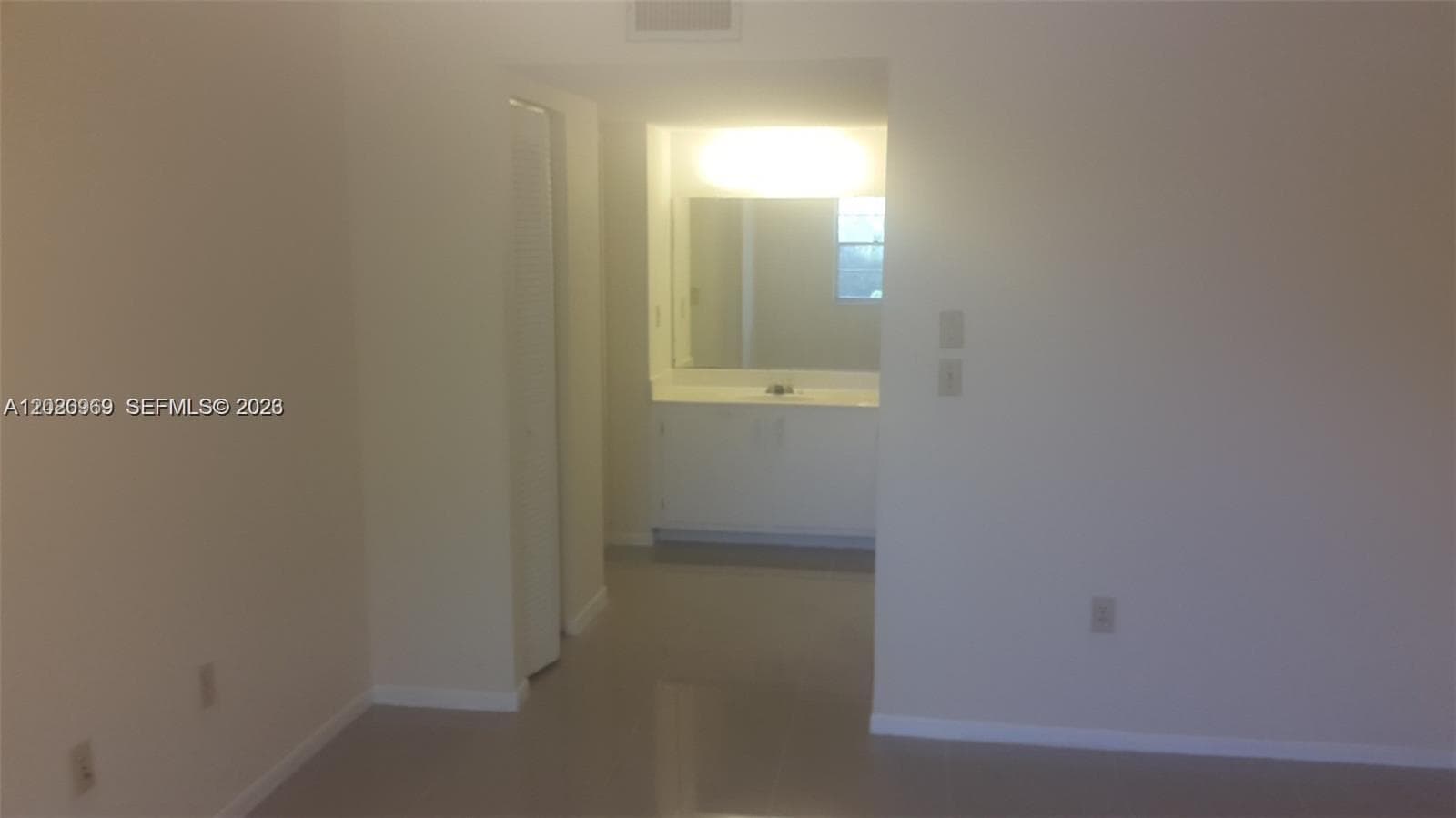 HERITAGE CIRCLE CONDO · #18-3B in Deerfield Beach - Photo 5