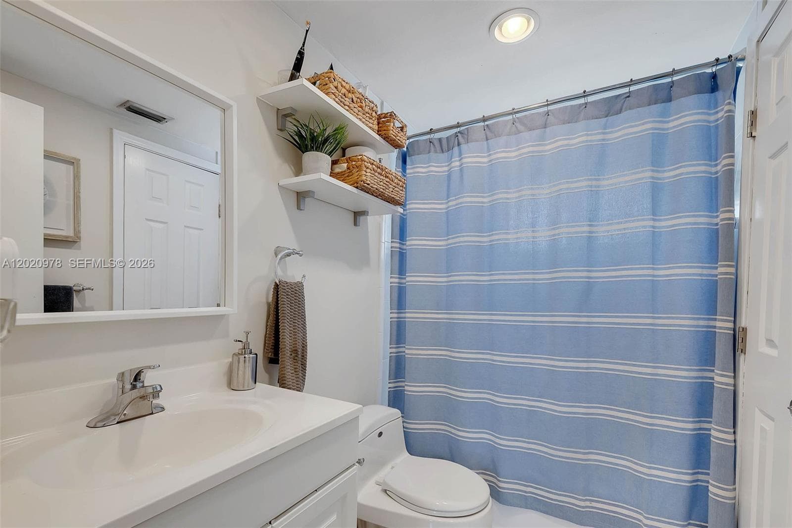 VILLAGE OF KINGS CREEK CO · #A-416 in Miami - Photo 8