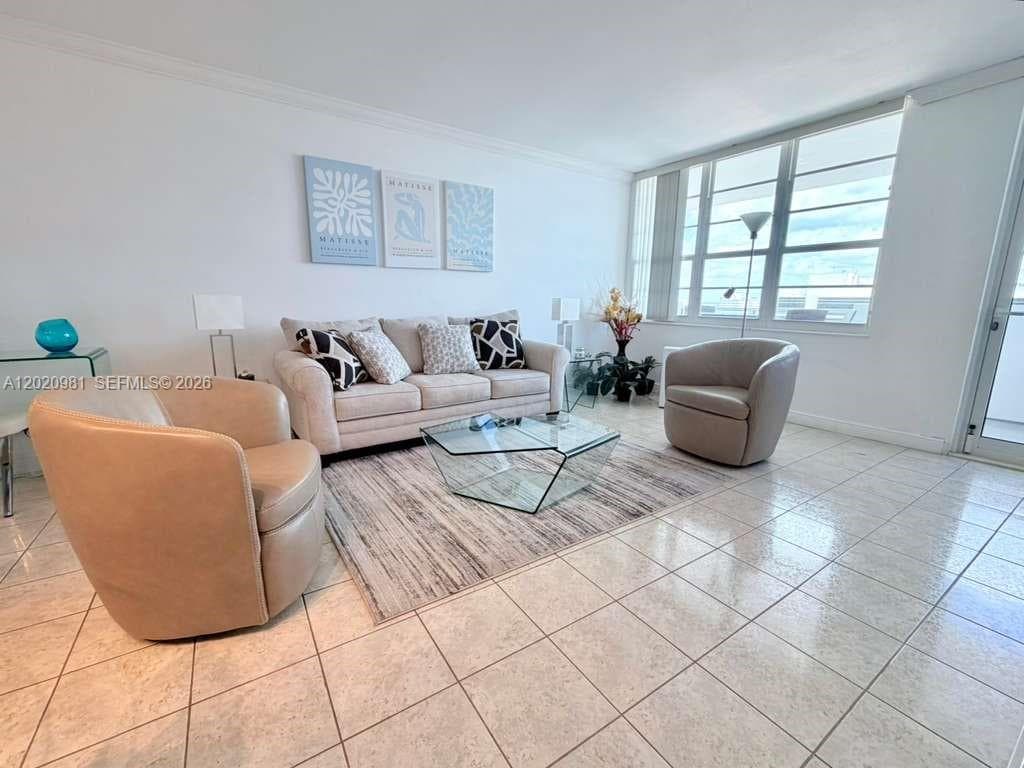 The Decoplage · #1423 in Miami Beach - Photo 4