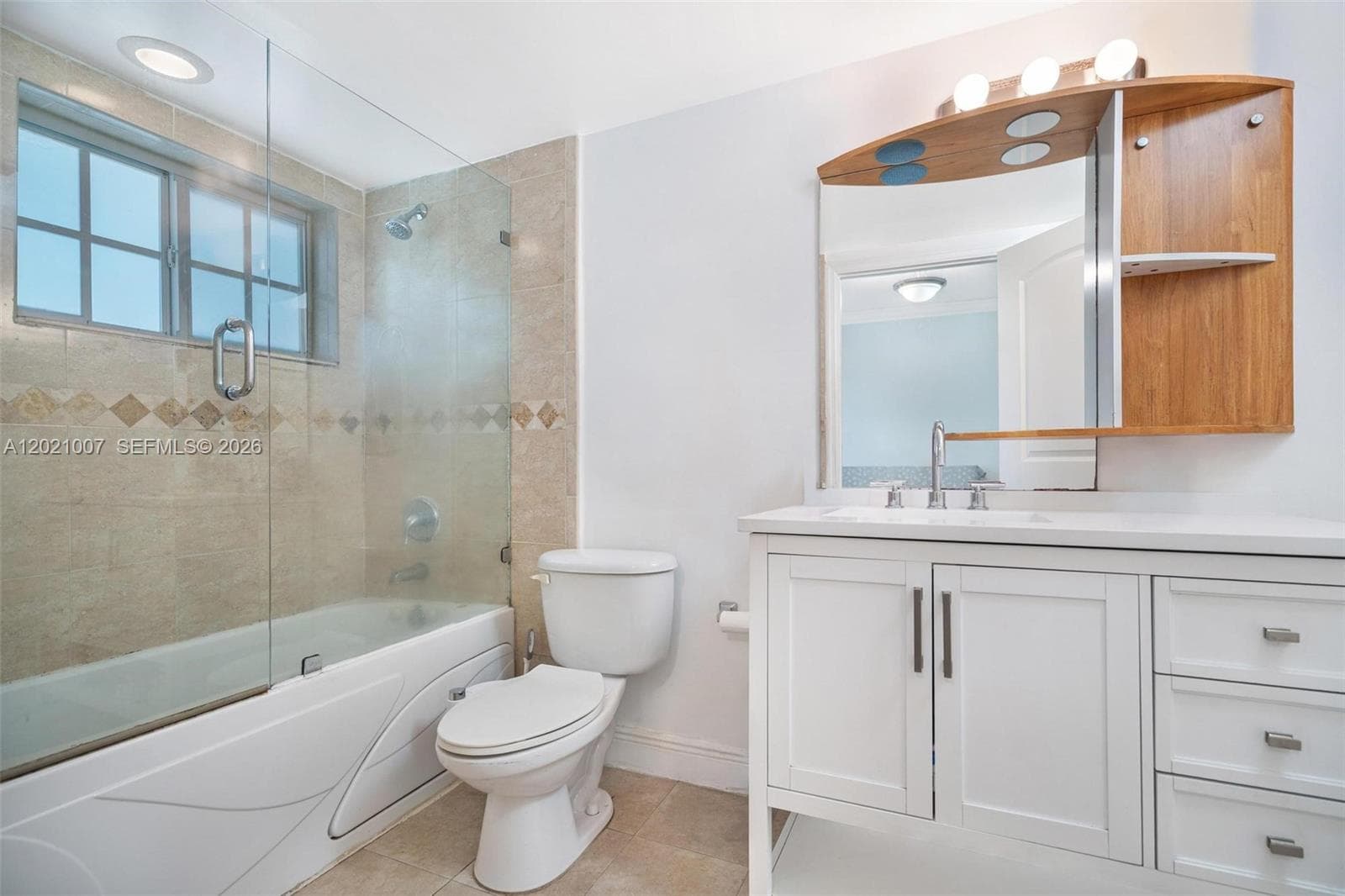 BLUE WAVES CONDO · #104 in Bay Harbor Islands - Photo 20