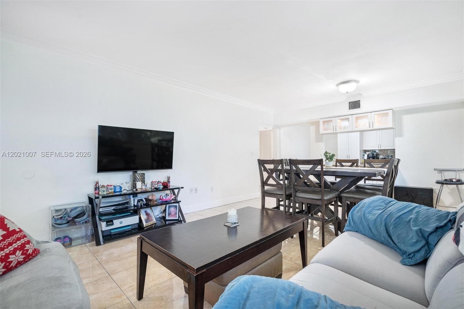 BLUE WAVES CONDO · #104 in Bay Harbor Islands - Photo 9