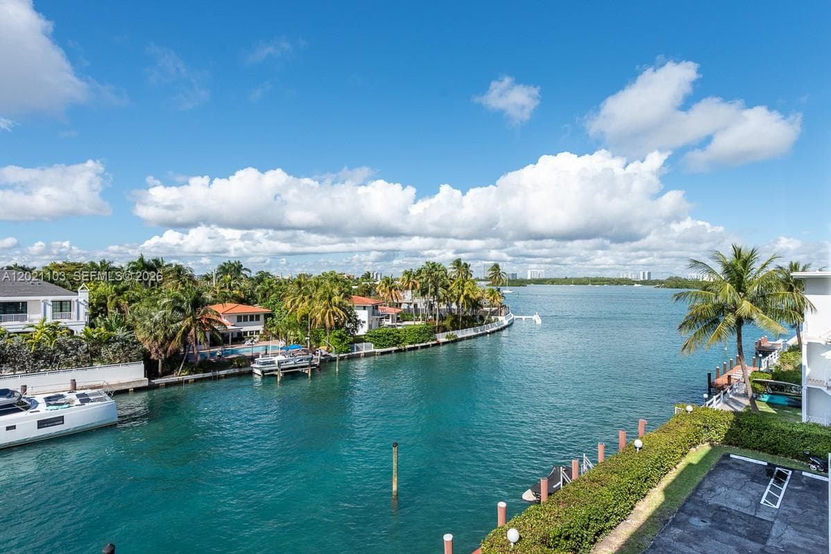 MONTEGO CLUB CONDO · #4A in Bay Harbor Islands - Photo 2