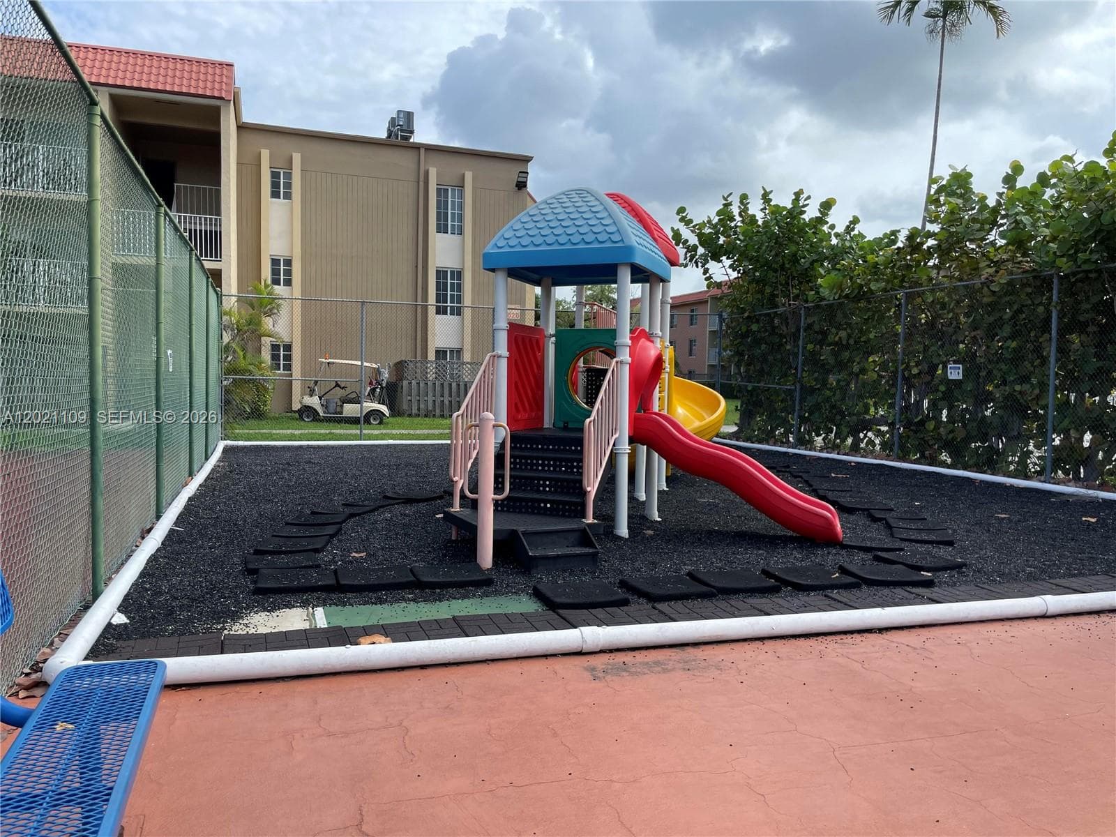 DORAL GARDENS II CONDO · #212 in Doral - Photo 22