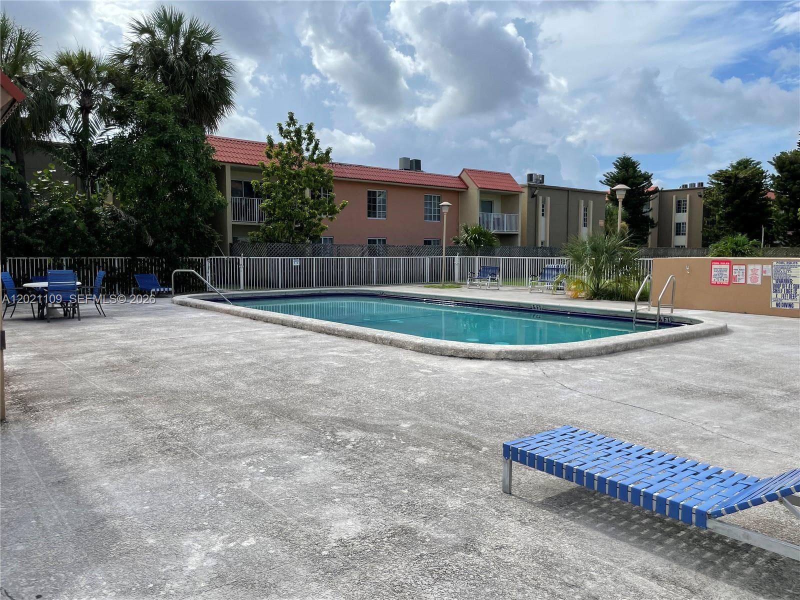 DORAL GARDENS II CONDO · #212 in Doral - Photo 20