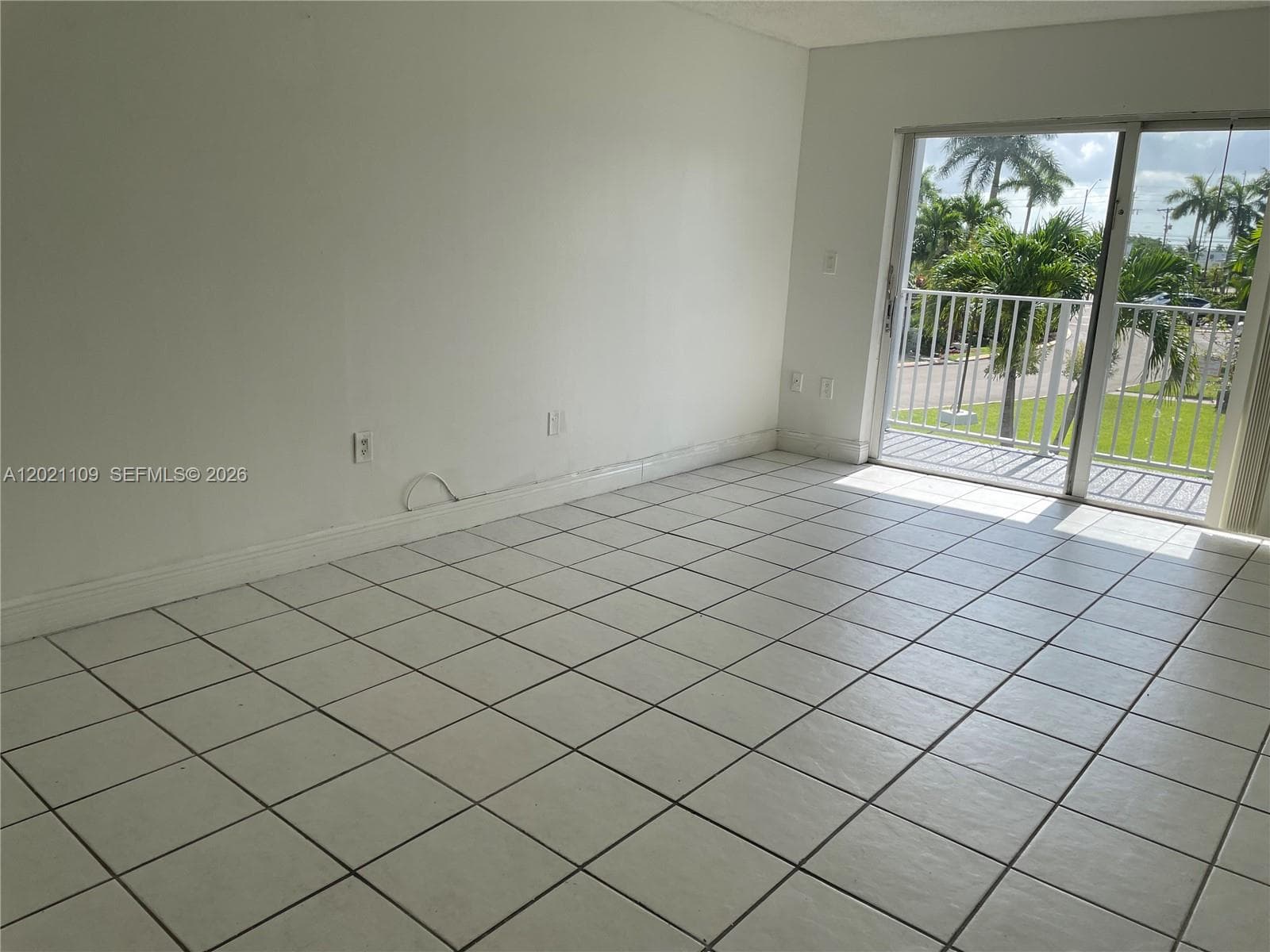 DORAL GARDENS II CONDO · #212 in Doral - Photo 8