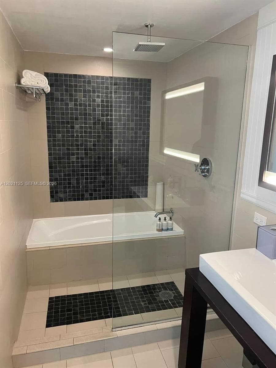 Sole on the Ocean · #1507 in Sunny Isles Beach - Photo 20