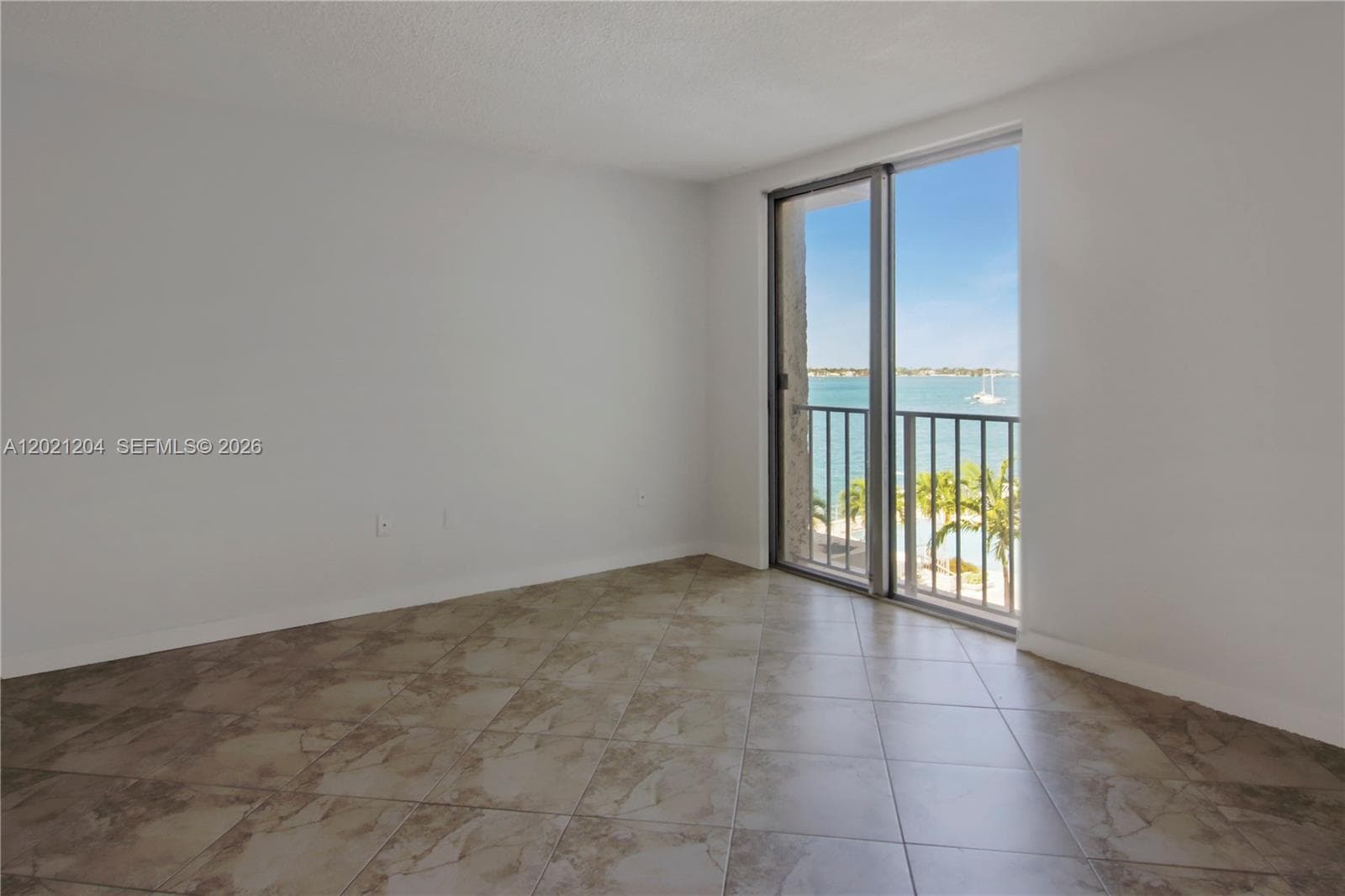 SOUTH BAY CLUB CONDO · #509 in Miami Beach - Photo 2