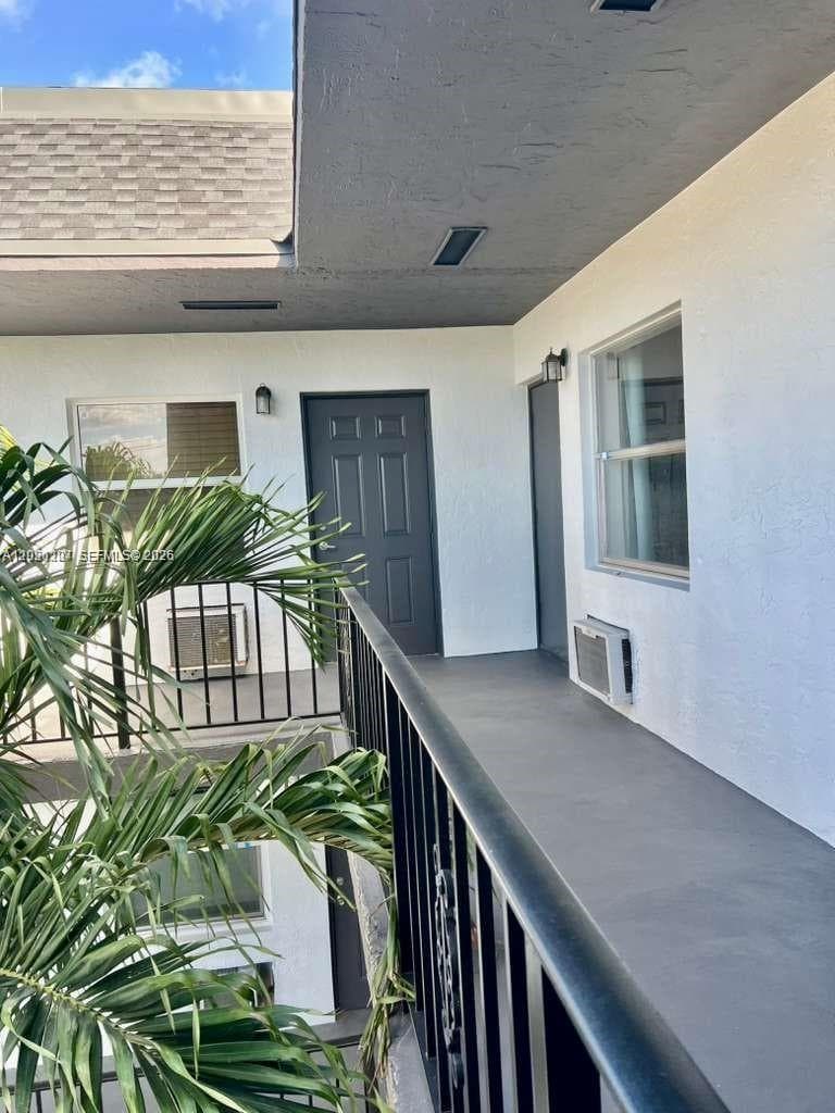 SOUTHDALE CONDO · #305 in Fort Lauderdale - Photo 4