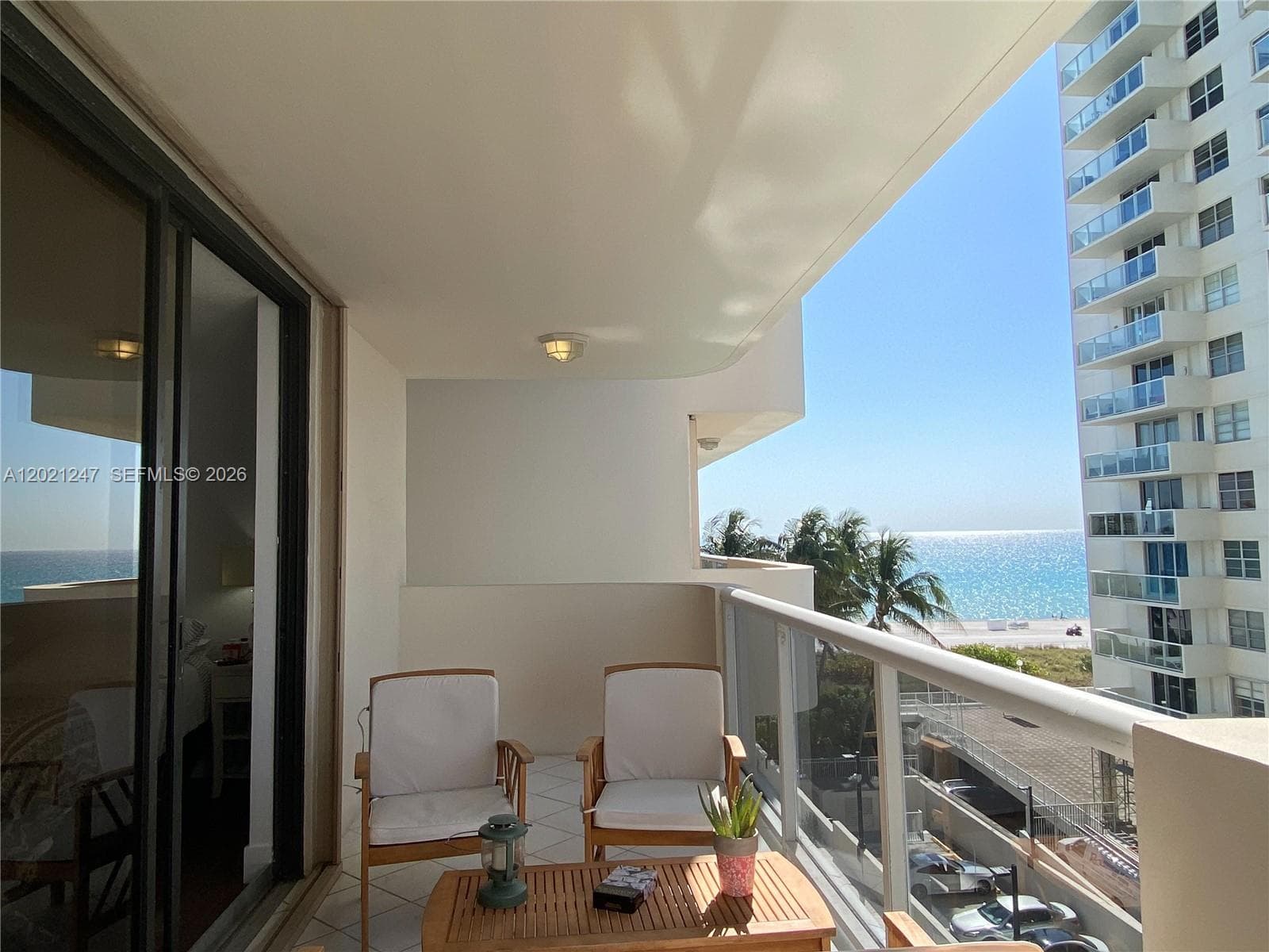 LEXCELLENCE CONDO · #703 in Miami Beach - Photo 2