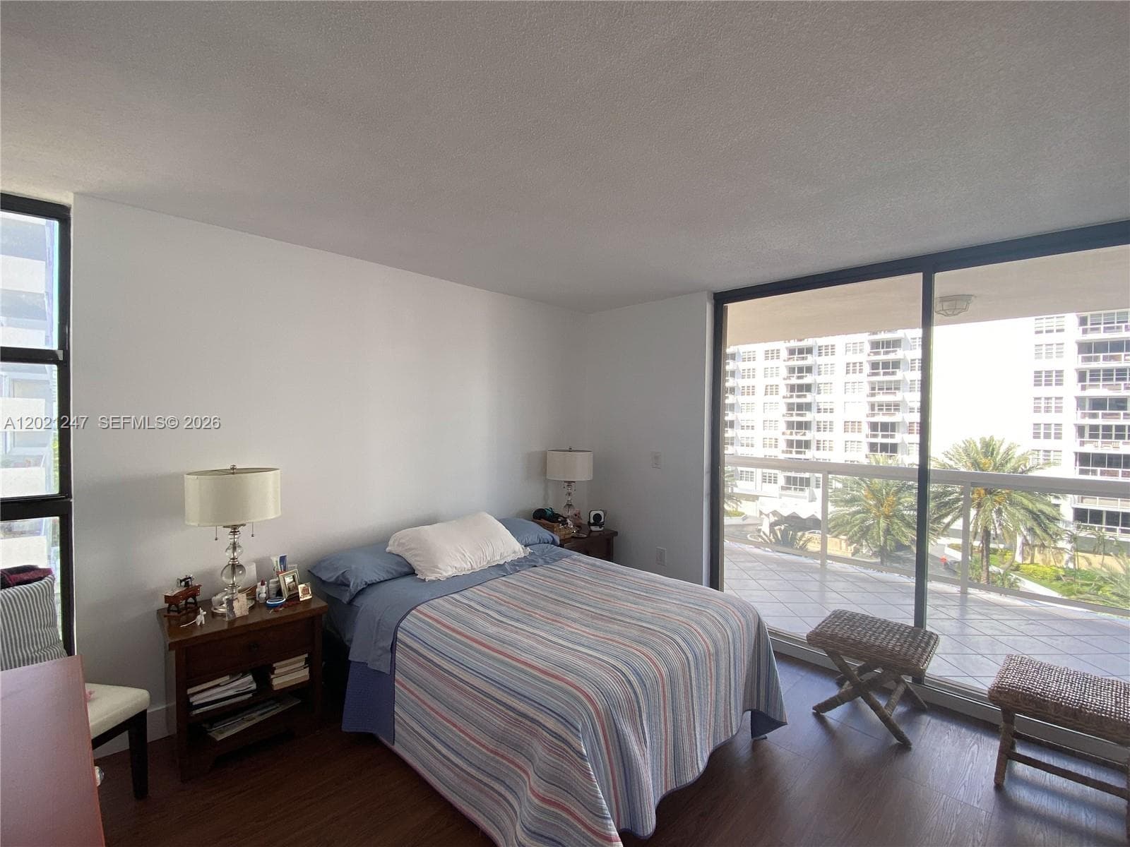 LEXCELLENCE CONDO · #703 in Miami Beach - Photo 10