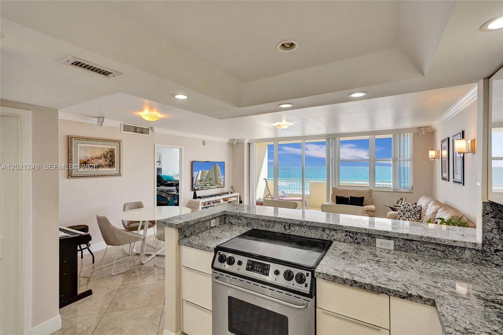 PARKER DORADO CONDO · #415 in Hallandale Beach - Photo 4