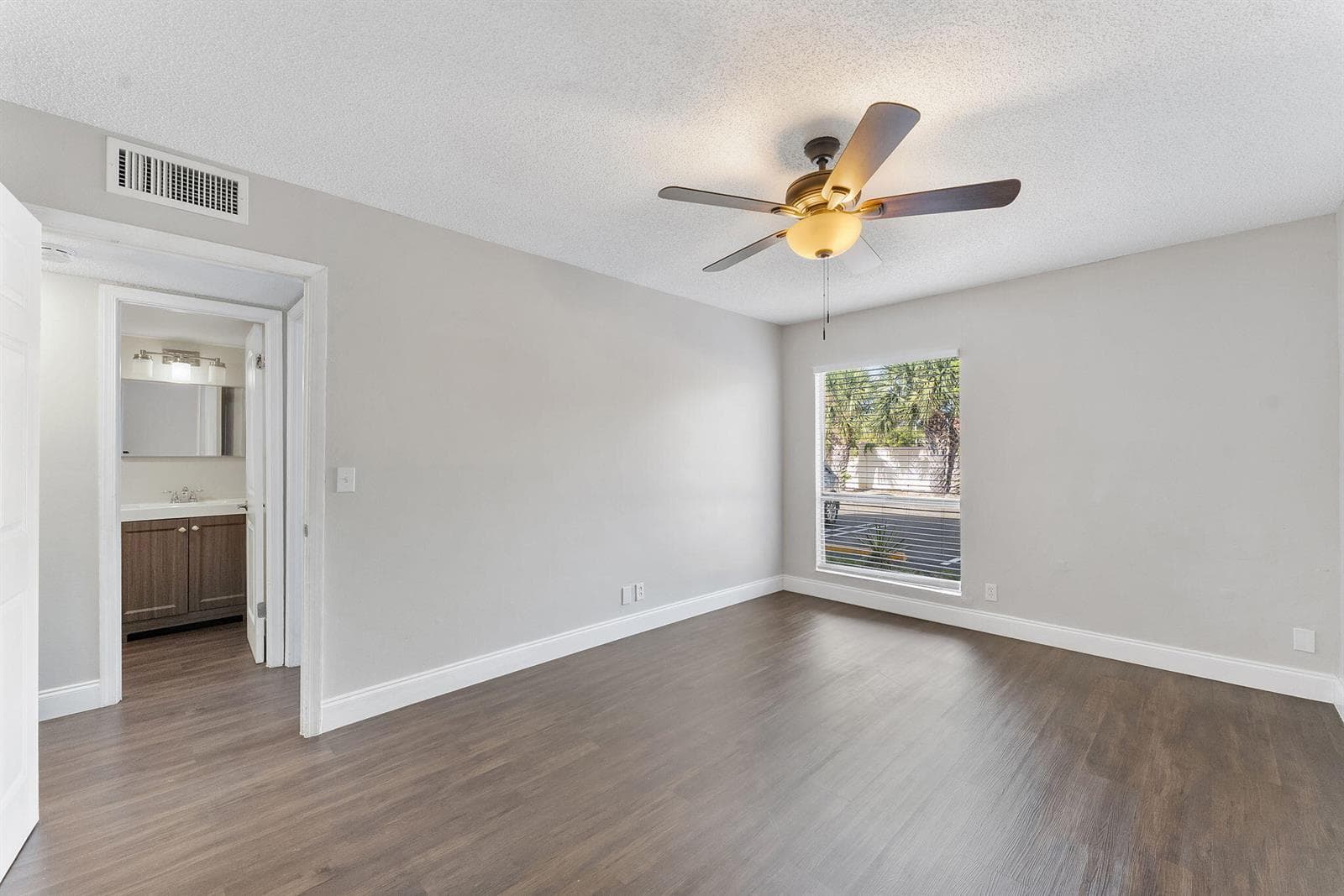 20-web-or-mls-DSC00987