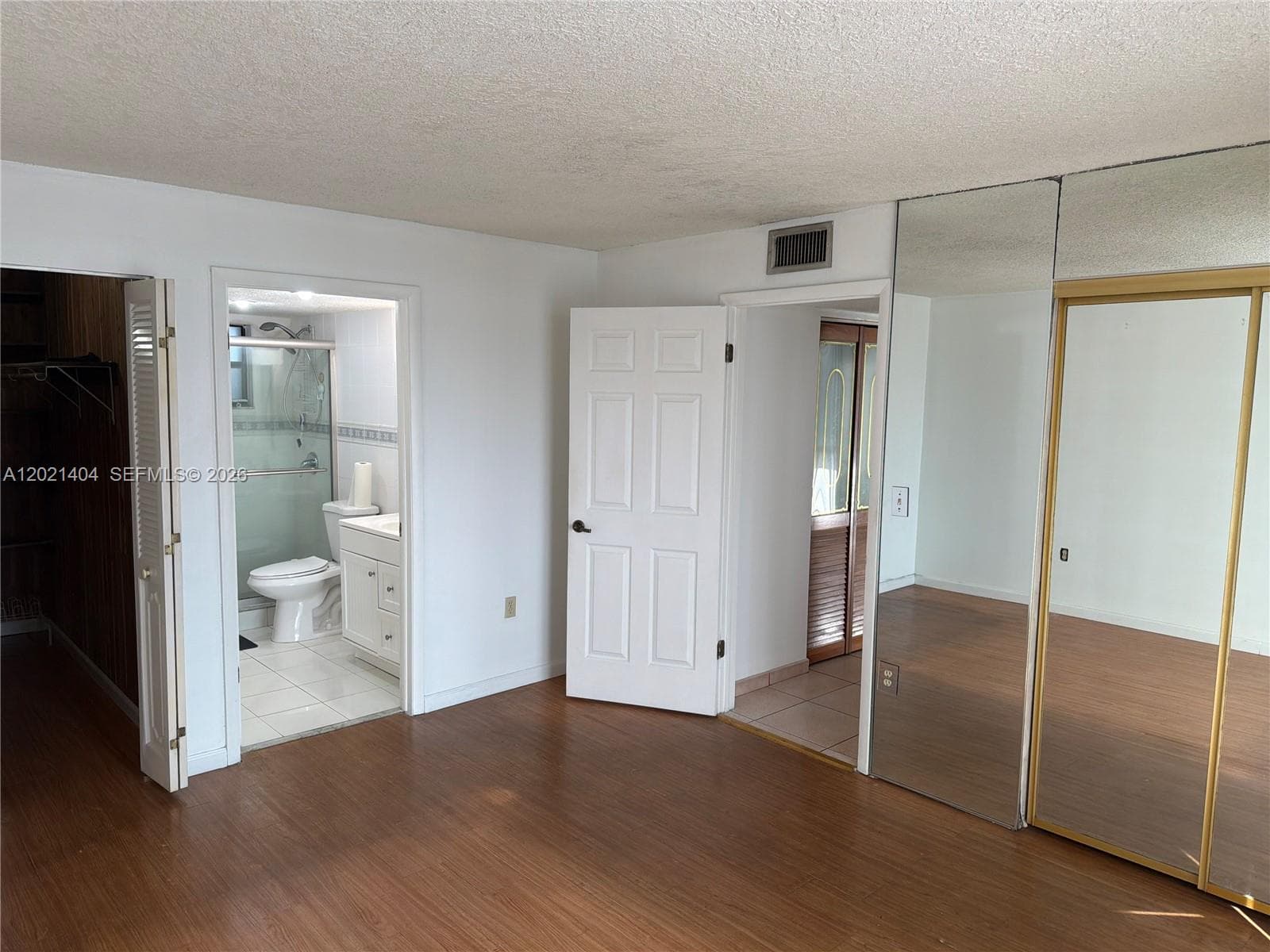 PARKVIEW PLAZA CONDO · #514 in Miami Beach - Photo 2