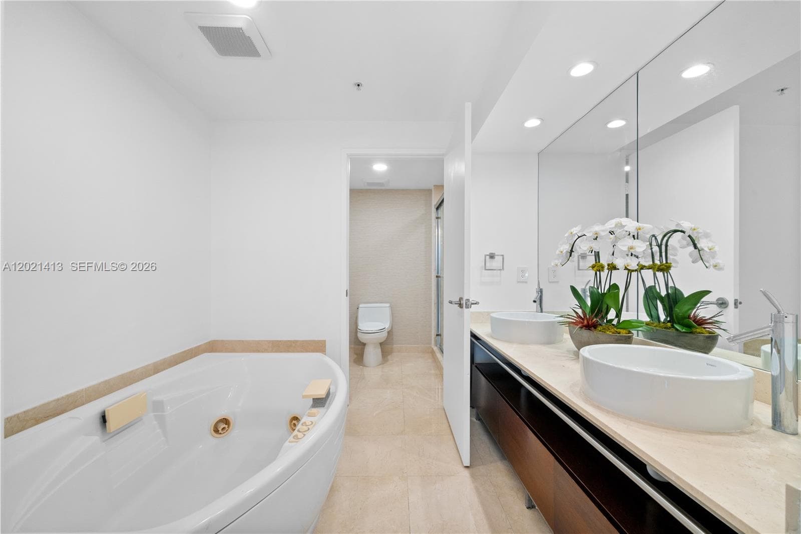 SAYAN CONDO · #1703 in Sunny Isles Beach - Photo 17
