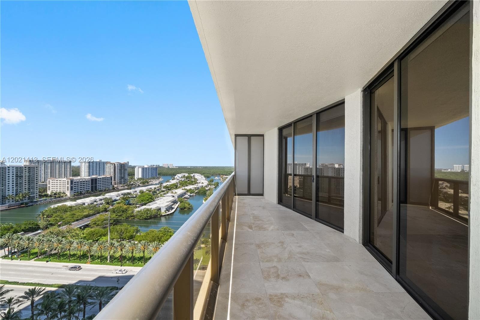 SAYAN CONDO · #1703 in Sunny Isles Beach - Photo 3