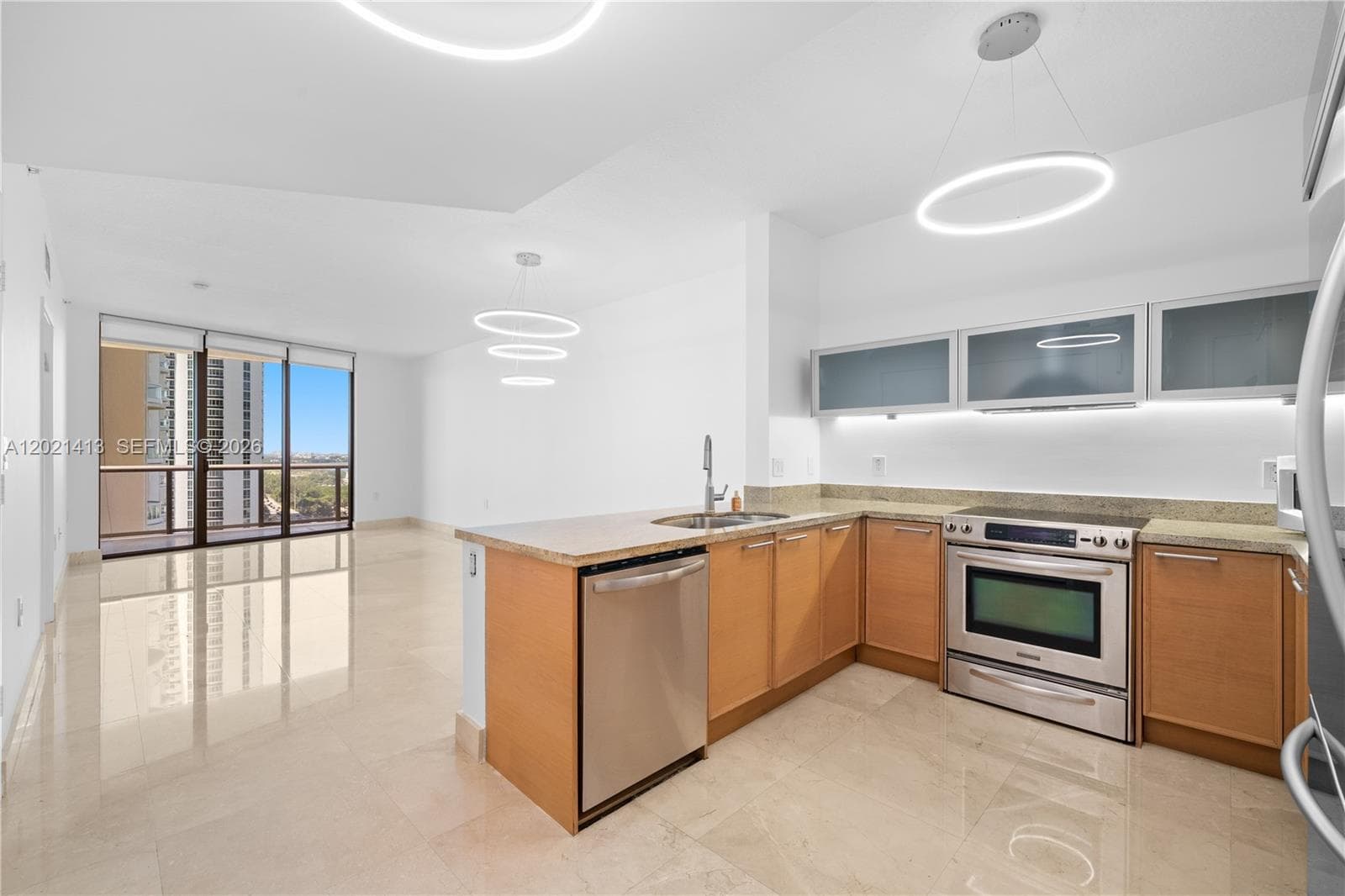 SAYAN CONDO · #1703 in Sunny Isles Beach - Photo 10