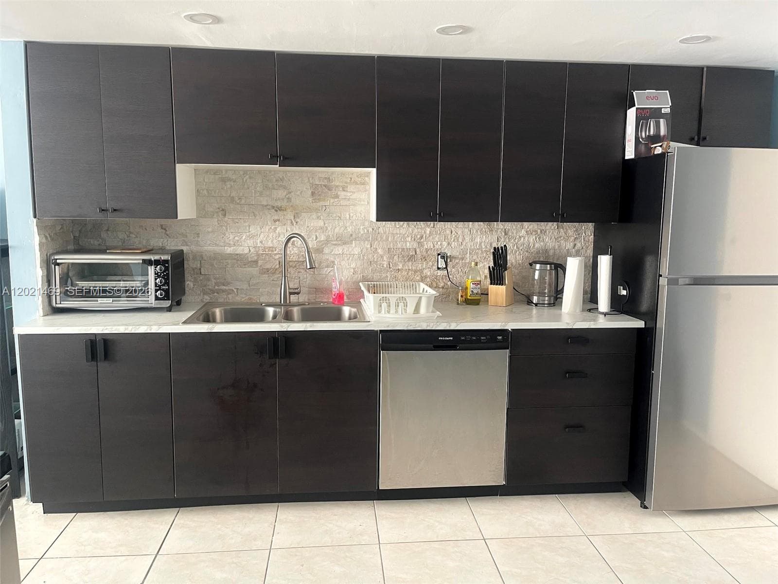 BUCKLEY TOWERS CONDO · #402E in Miami - Photo 11