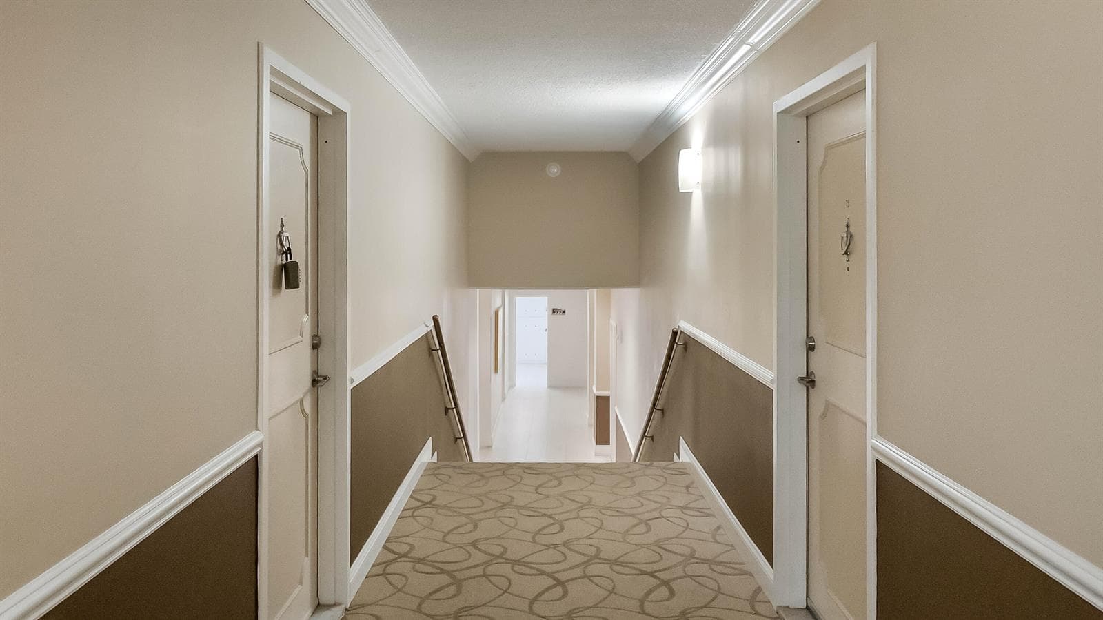 2000 S Ocean Blvd. Cayla Interior Photos