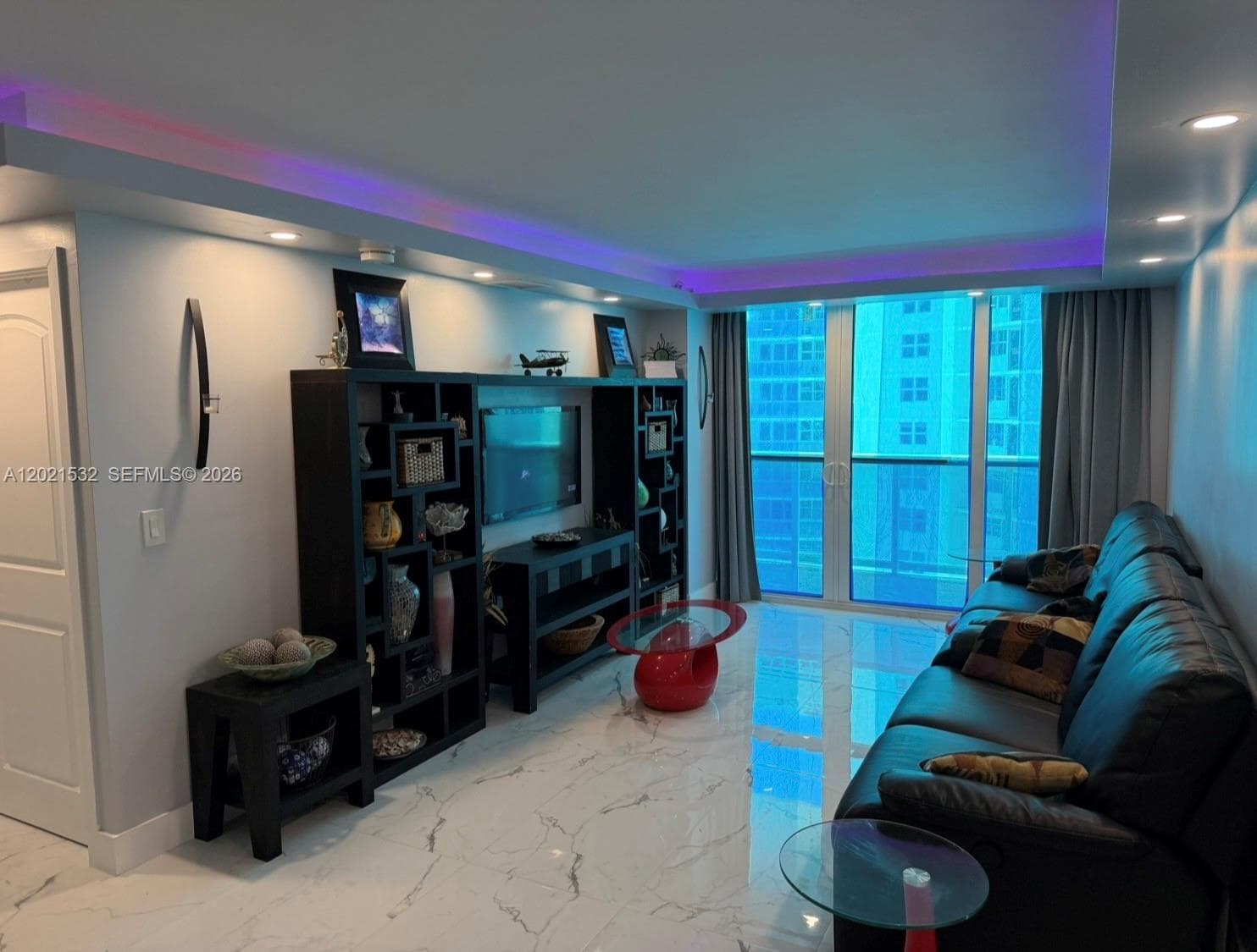 Parker tower condo · #1003 in Hallandale Beach - Photo 3
