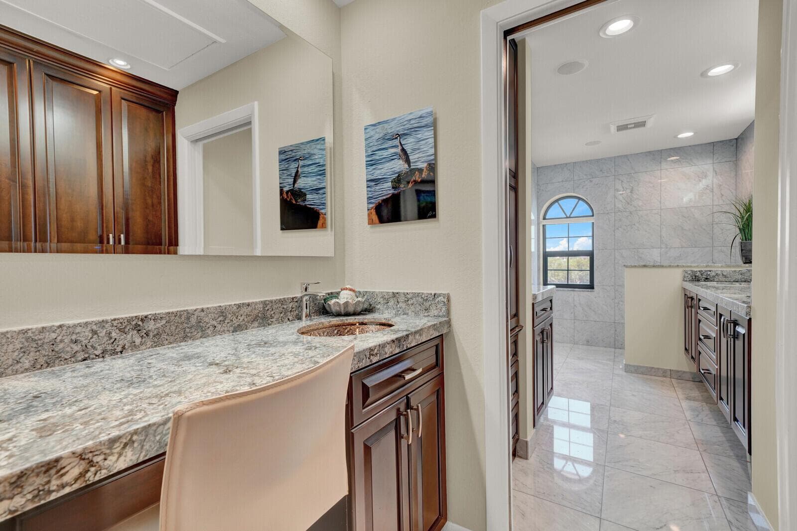 MASTER BATH