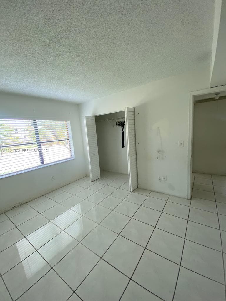 LAGO GRANDE · #13-21 in Hialeah - Photo 24
