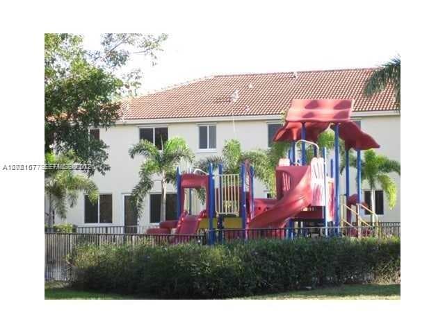 MAJORCA ISLES II CONDO · #1-19 in Miami Gardens - Photo 9