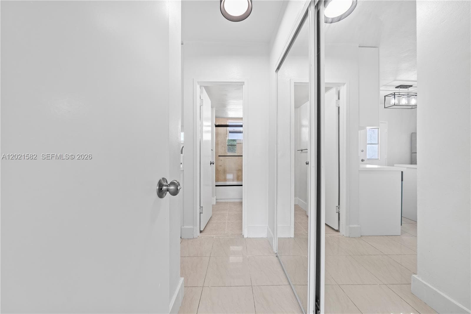 LINCOLN TOWERS CONDO · #D204 in Miami Beach - Photo 16