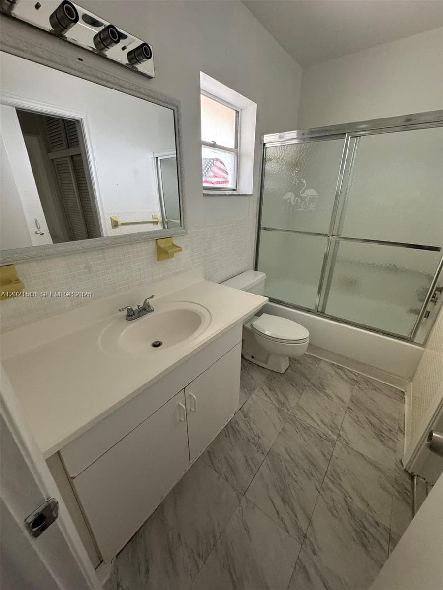 Biscayne Lake Gardens · #D329 in Aventura - Photo 27