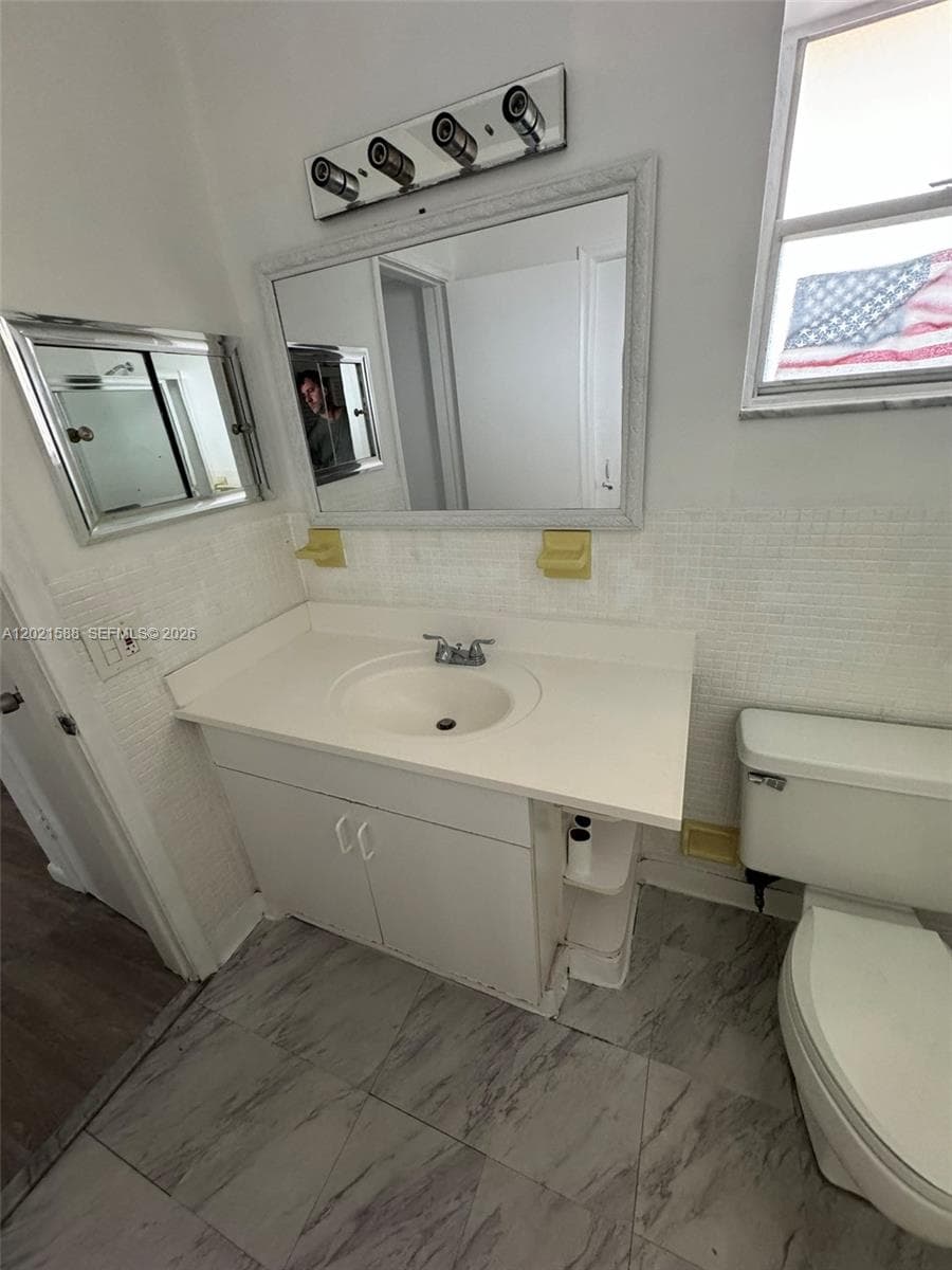 Biscayne Lake Gardens · #D329 in Aventura - Photo 30