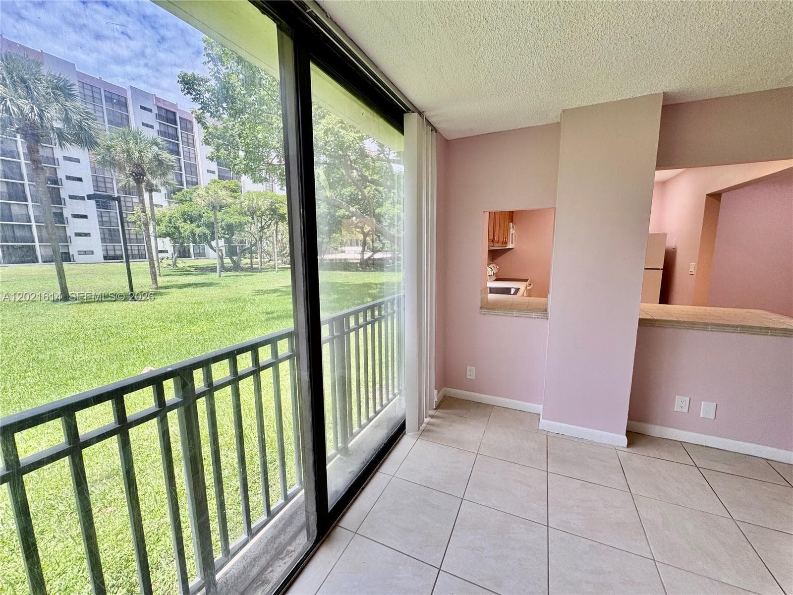 PLAZA OF AMERICAS CONDO · #117 in Sunny Isles Beach - Photo 5