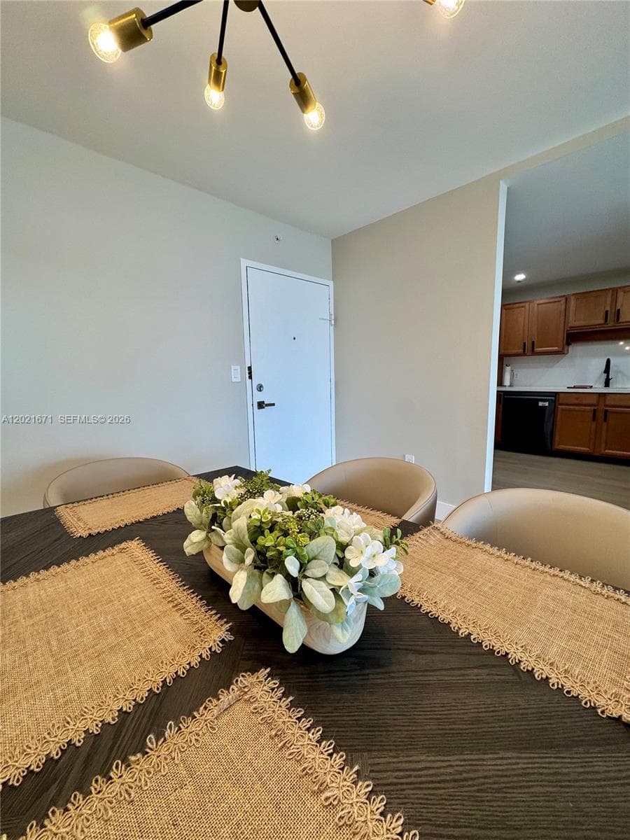ADMIRALS PORT CONDO · #1607E in Aventura - Photo 2