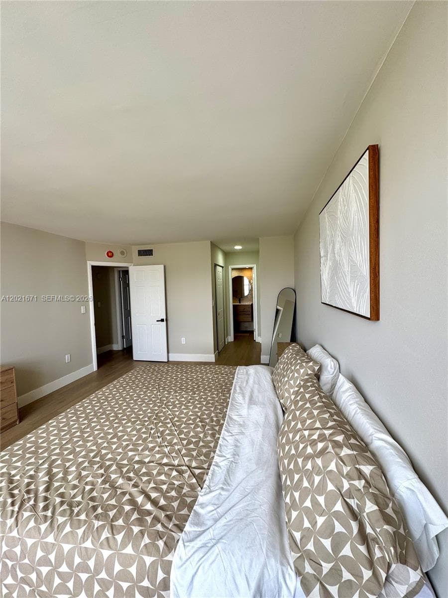 ADMIRALS PORT CONDO · #1607E in Aventura - Photo 25