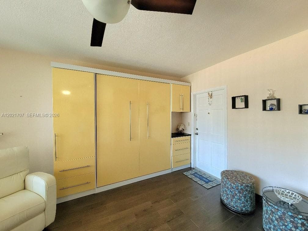 BEACH TERRACE RESORT · #B101 in Hollywood - Photo 6