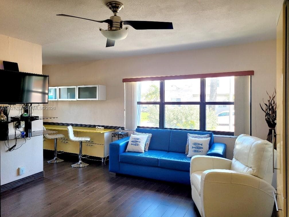 BEACH TERRACE RESORT · #B101 in Hollywood - Photo 4