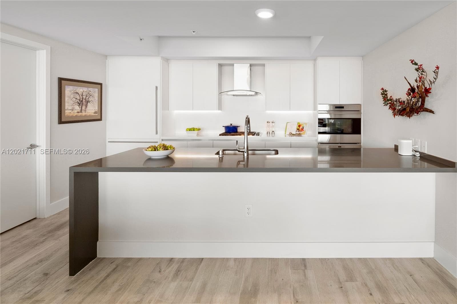 Wolf & Sub-Zero Appliances.  Including Gas Cooktop