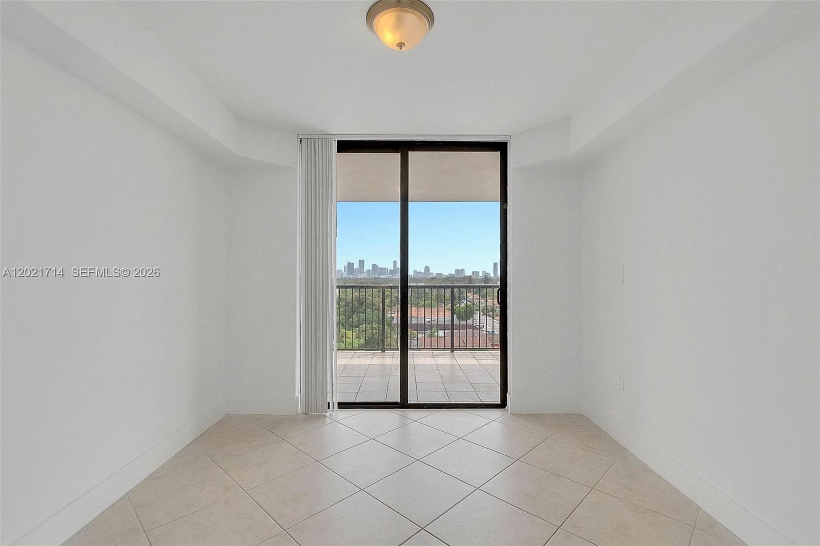 CORAL POINTE CONDO · #805 in Miami - Photo 16