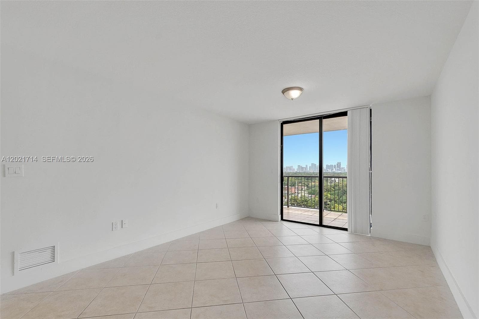 CORAL POINTE CONDO · #805 in Miami - Photo 28